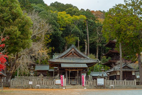 六條八幡宮