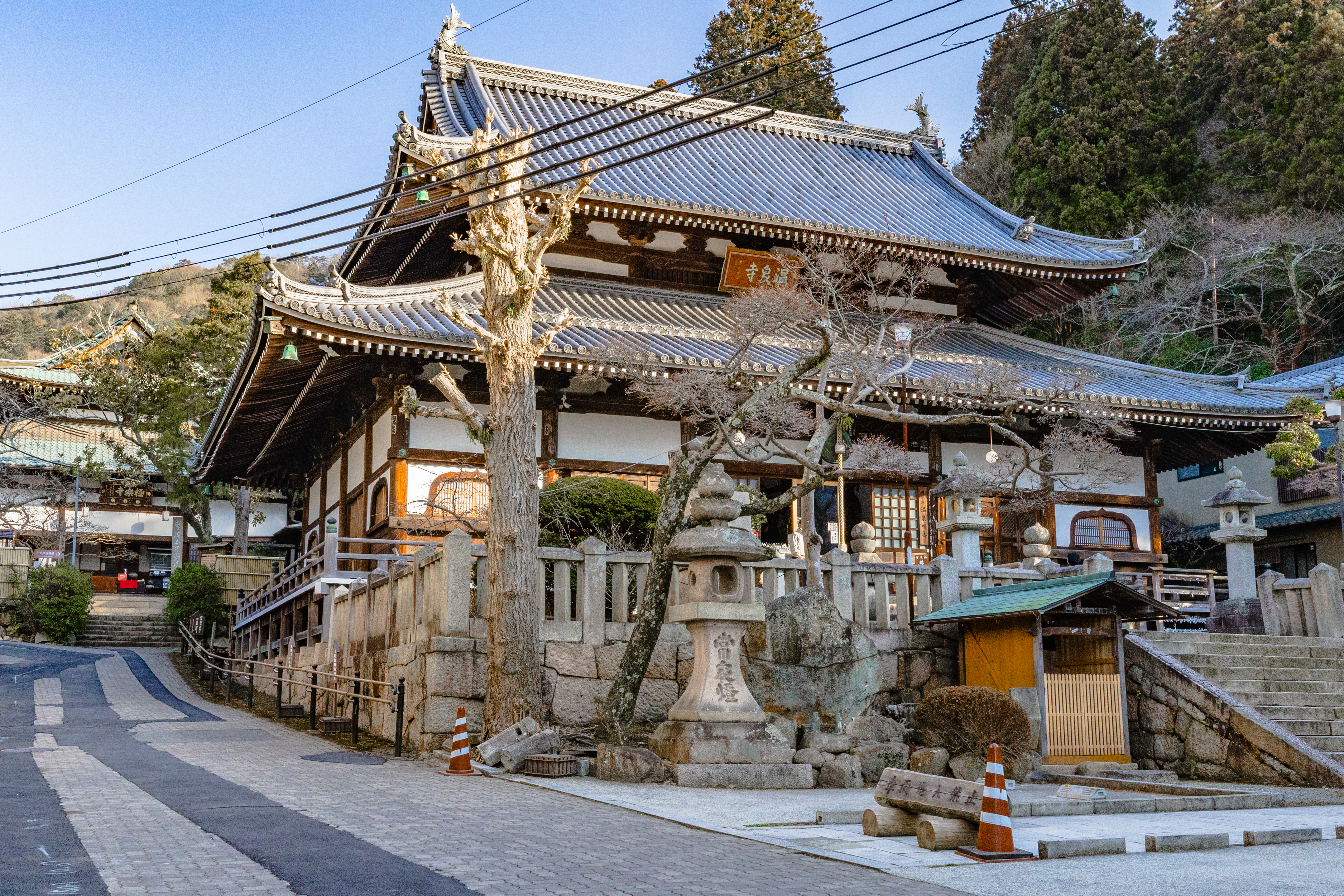 有馬山温泉寺