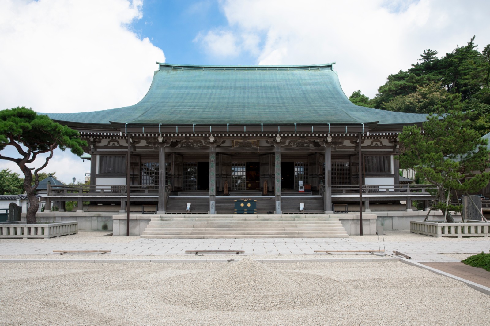 摩耶山天上寺