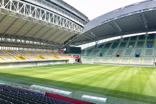 ノエビアスタジアム神戸（神戸市御崎公園球技場）