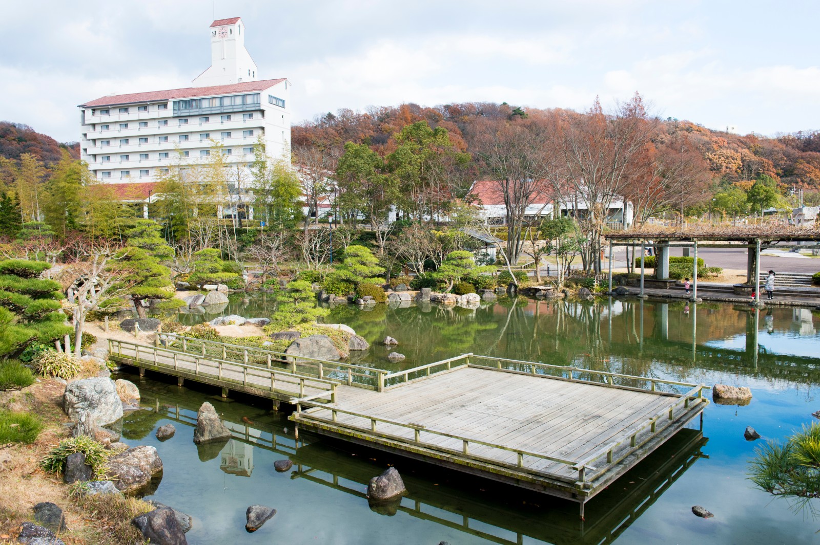 しあわせの村